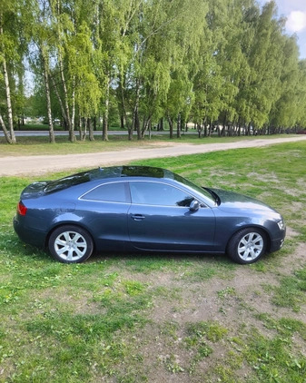 Audi A5 cena 45900 przebieg: 220000, rok produkcji 2009 z Zgierz małe 56